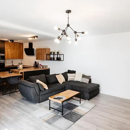 Ah Mlynska Basta Iii Apartament *